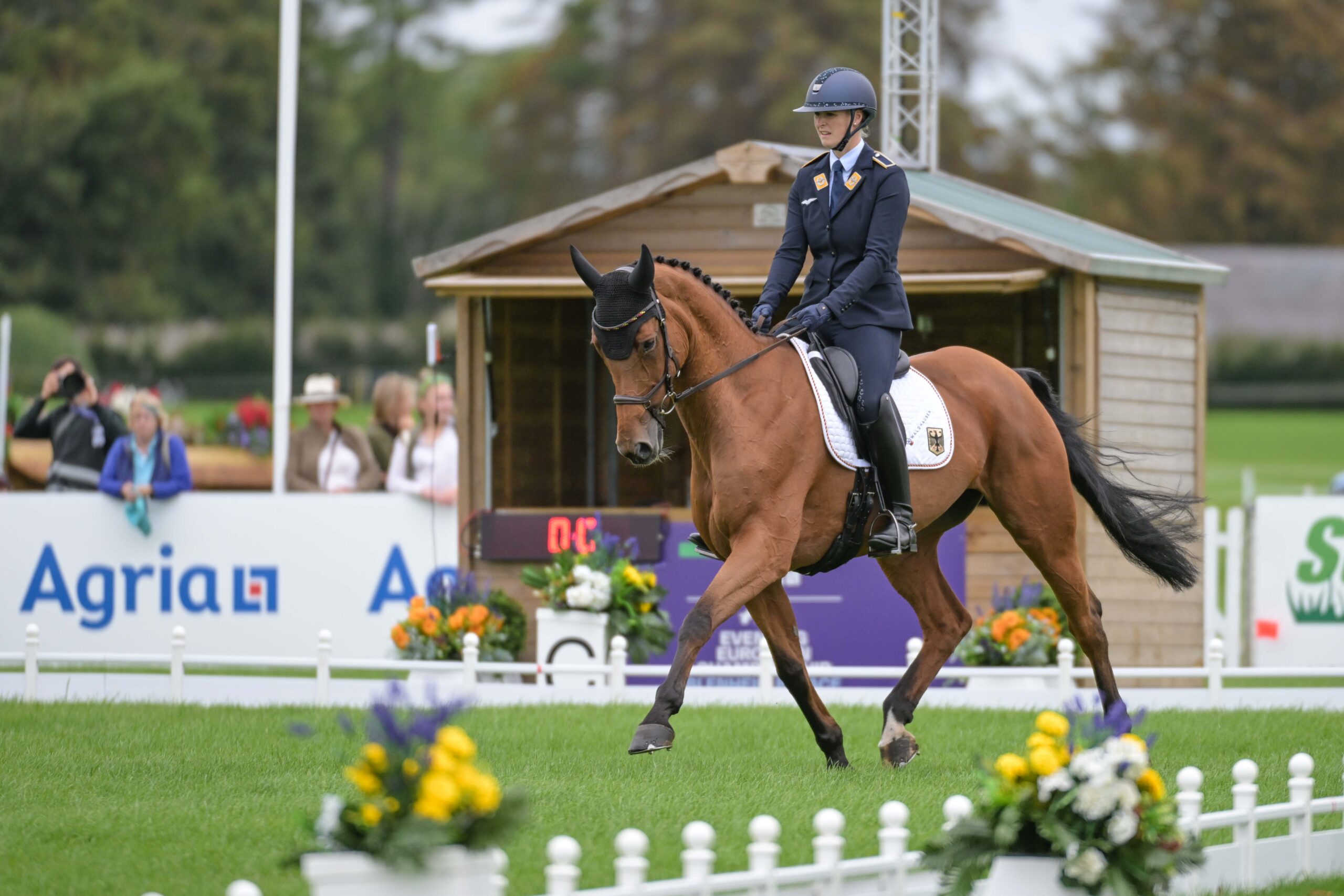 Libussa Lübbeke (GER) riding Caramia 34 at Blenheim