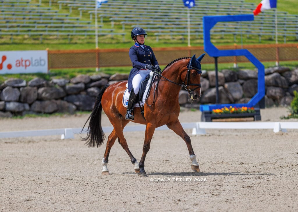 Sharon White and Claus 63 © Cealy Tetley photos.